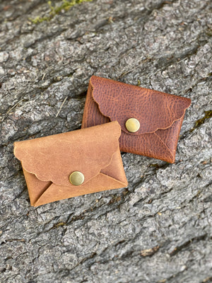 Mini Leather Card Wallet, Gift Card Holder, Credit Card Snap Pouch, Small Scalloped Snap Coin Purse