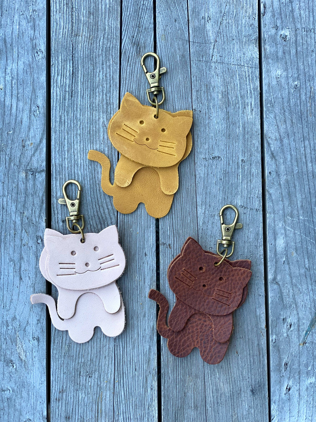 Leather Cat Keyring Purse Charm, Bag Clip on Cat Fob, Cute Cat Lovers Accessory