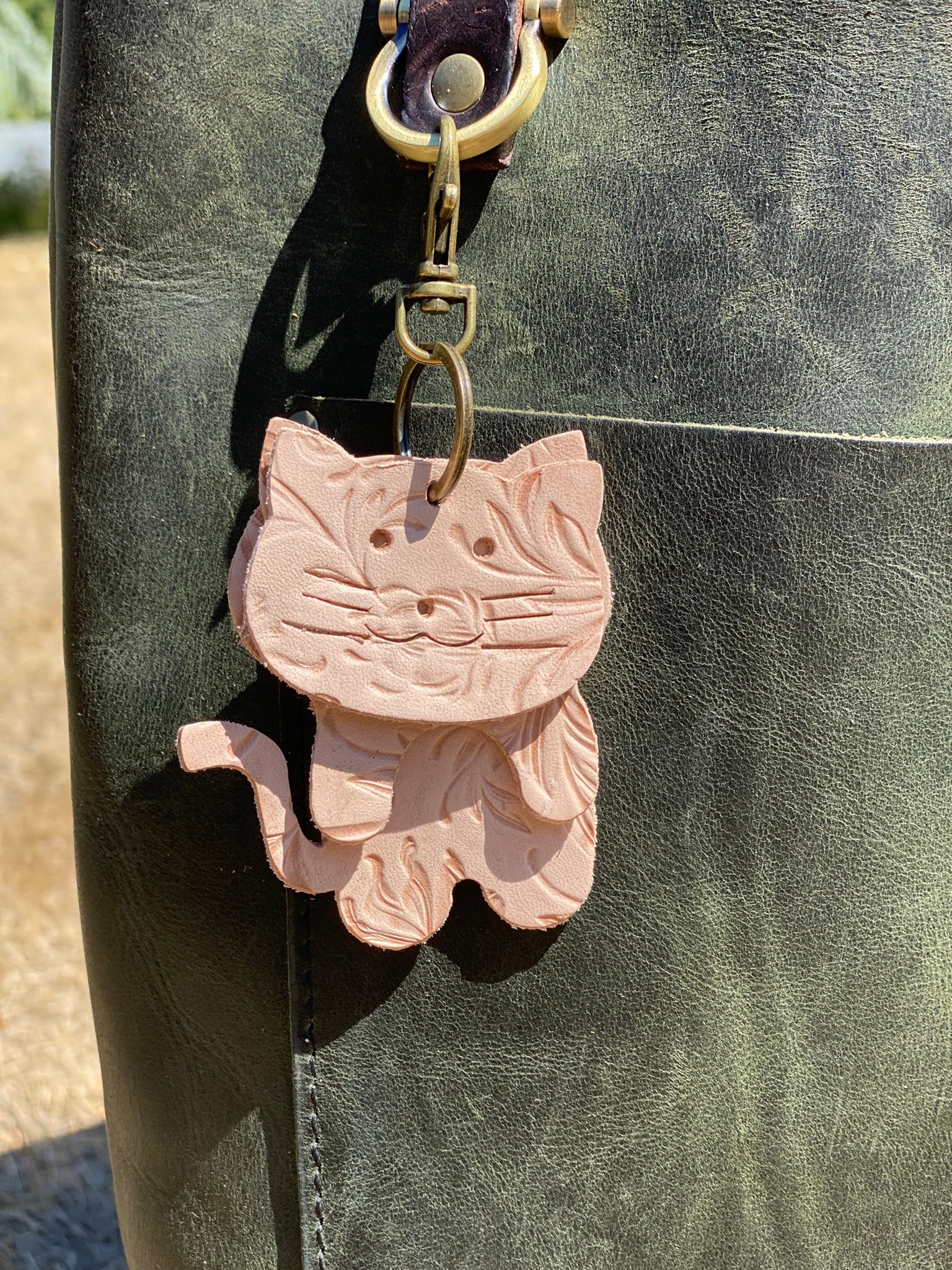 Embossed Veg Tan Leather Cat Keyring Purse Charm, Bag Clip on Cat Fob, Cute Cat Lovers Accessory