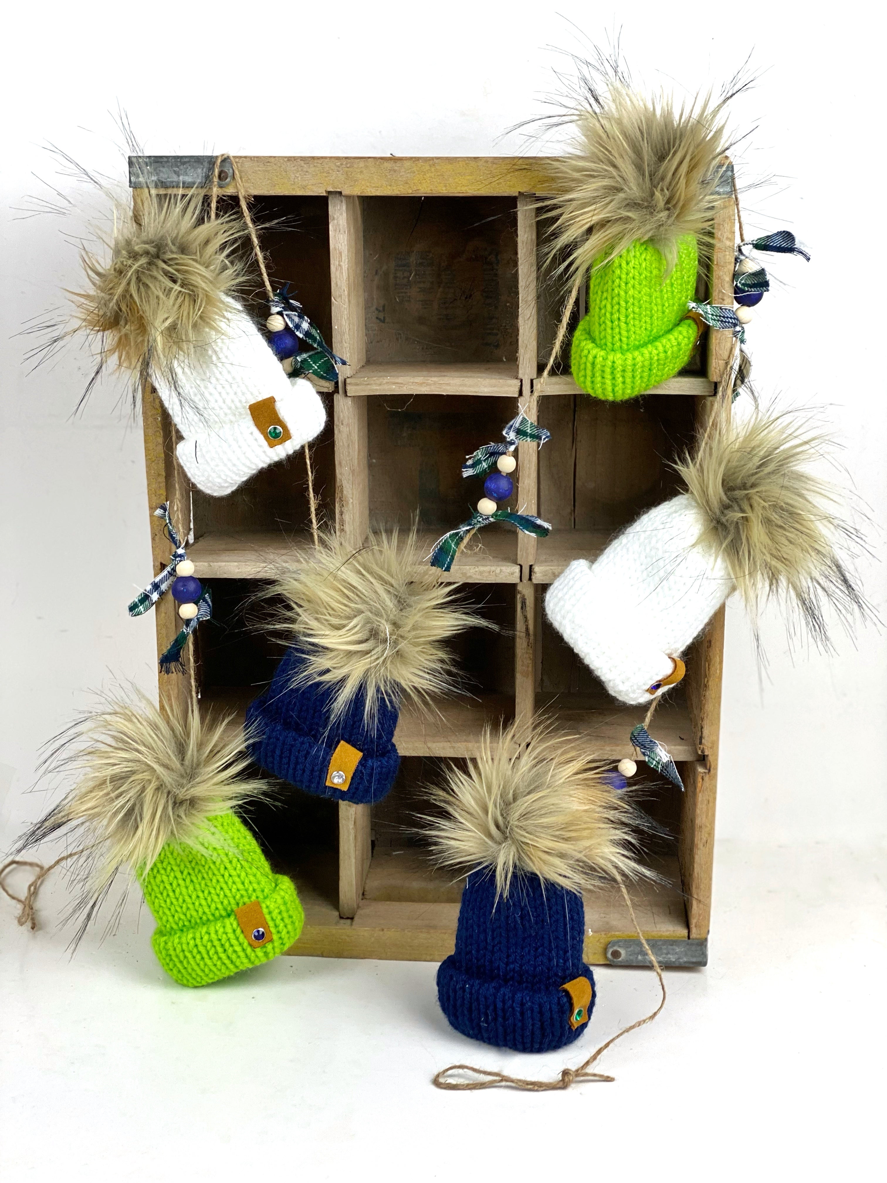 Mini Knit Hat Mantle Ornament Garland, Farmhouse Garland, Tiny Hat Ornaments, Miniature Beanie Garland Decor, Winter Decorations